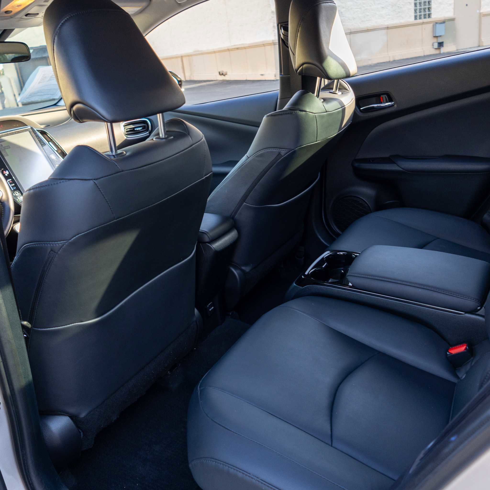 Used 2019 Toyota Prius Prime Premium image 18
