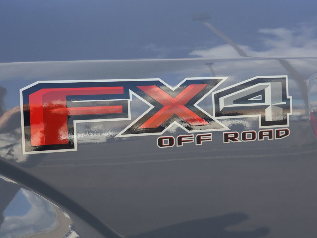 Used 2019 Ford F150 XLT w/ Equipment Group 302A Luxury image 4