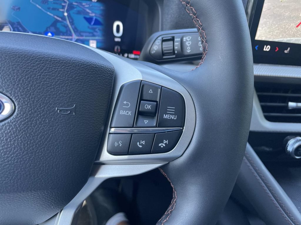 New 2026 Ford Explorer Active AWD/4WD image 12