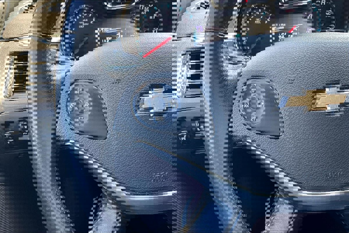 Used 2020 Chevrolet Impala LT image 18