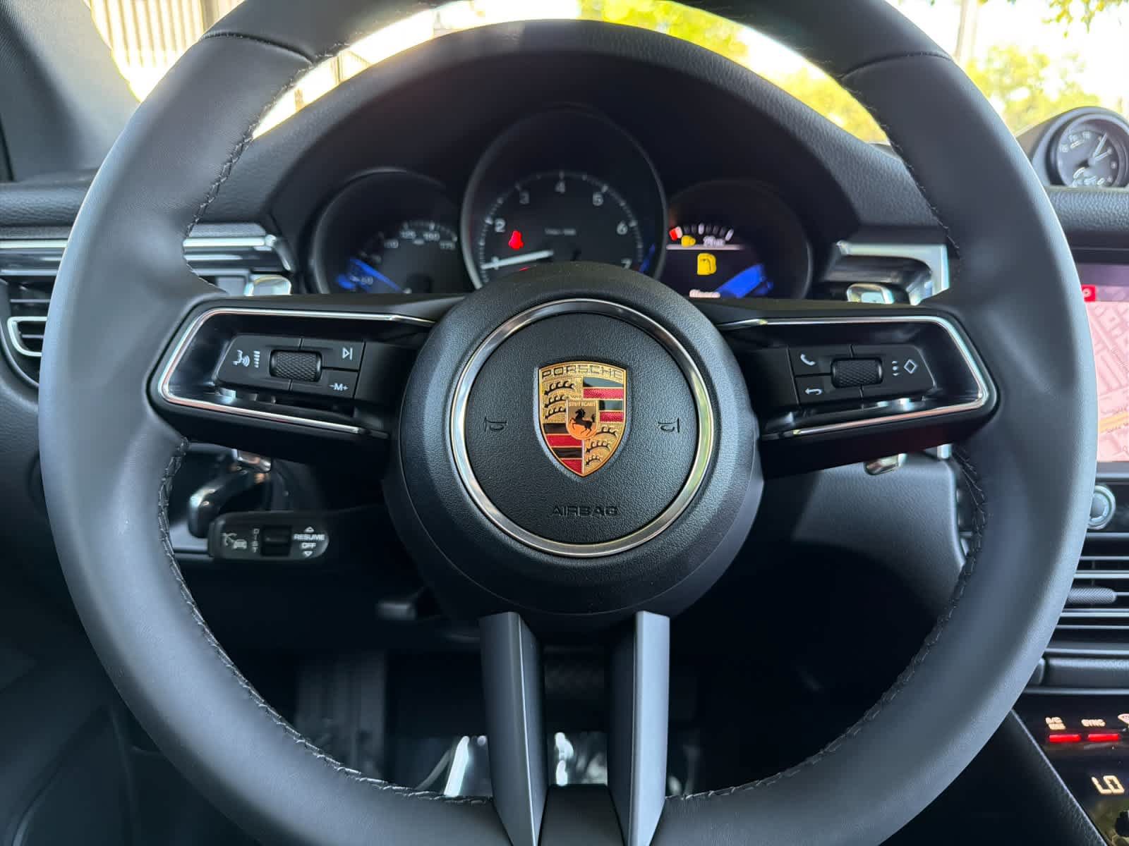 New 2026 Porsche Macan AWD/4WD image 25