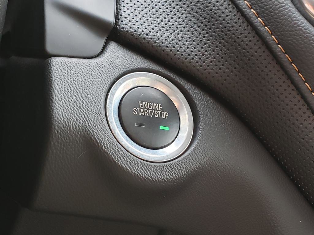 Used 2022 Chevrolet Equinox Premier w/ LPO, Floor Liner Package AWD/4WD image 21