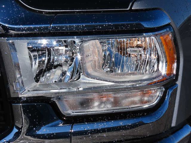Used 2024 RAM 2500 Tradesman w/ Chrome Appearance Group image 10