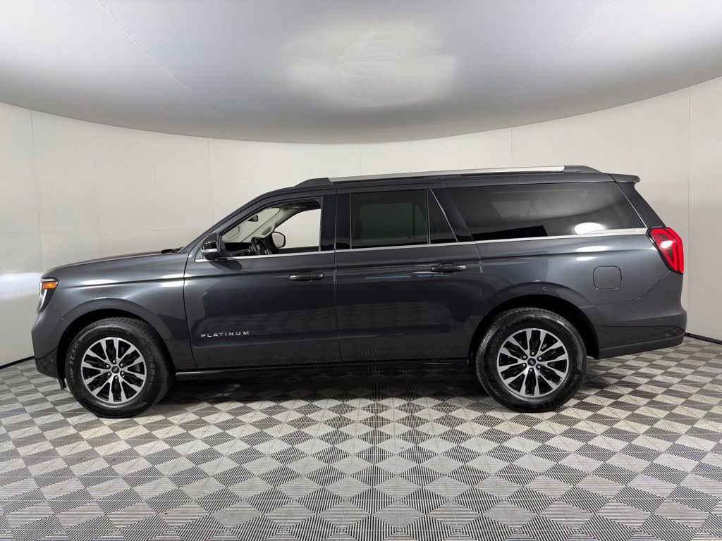 Used 2025 Ford Expedition Max Platinum AWD/4WD image 11