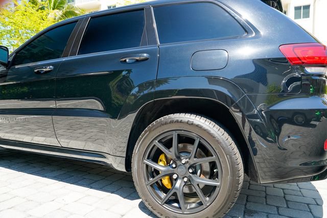 Used 2018 Jeep Grand Cherokee Trackhawk AWD/4WD image 18