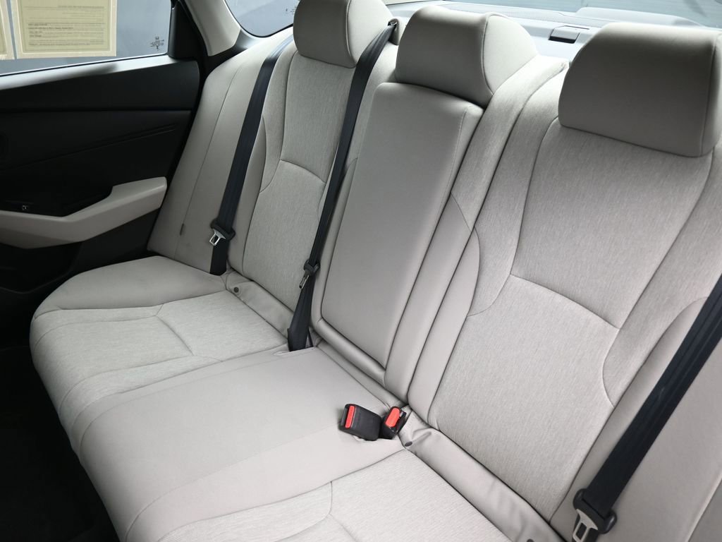 Used 2023 Honda Accord EX image 37