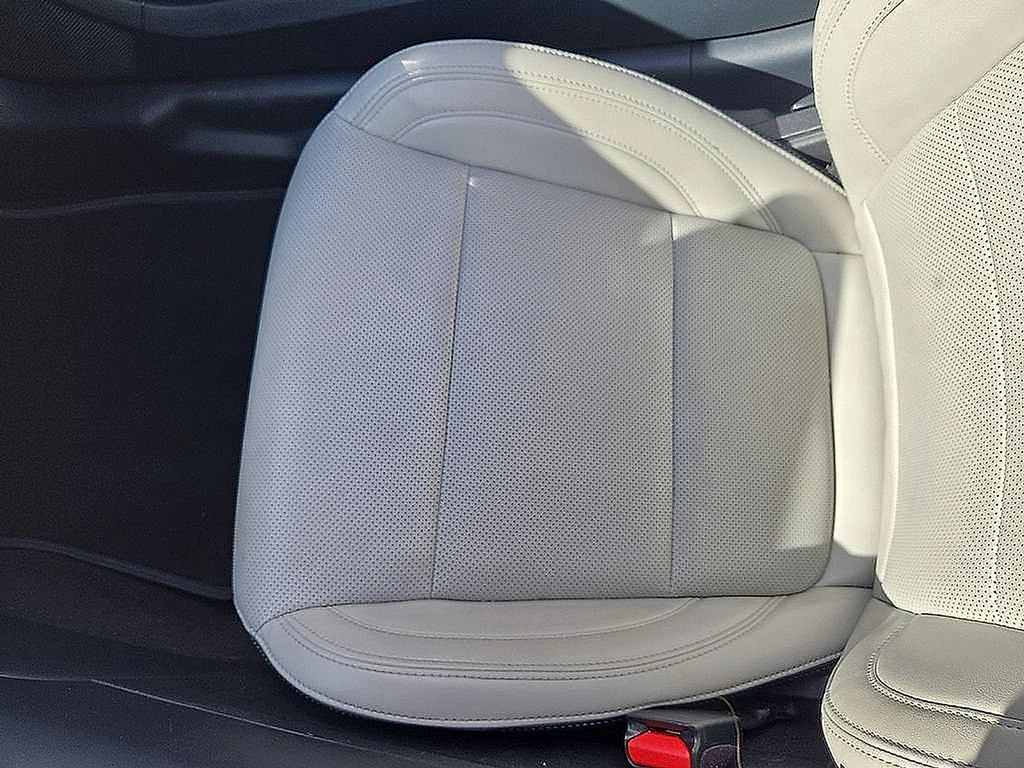 Used 2024 Ford Mustang Premium RWD image 28