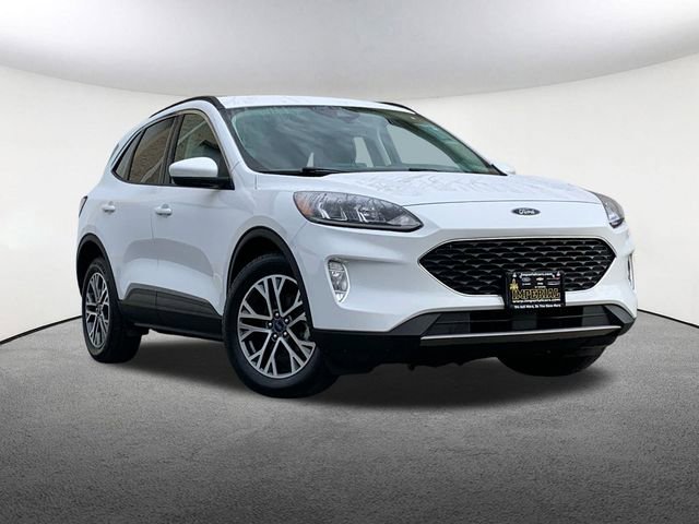 Used 2021 Ford Escape SEL image 2