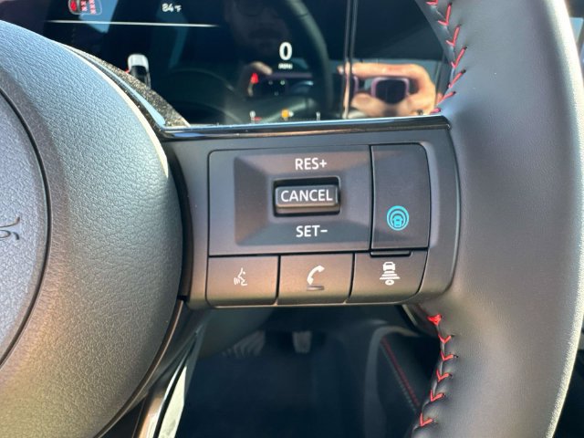 New 2027 Nissan Kicks SR FWD image 26