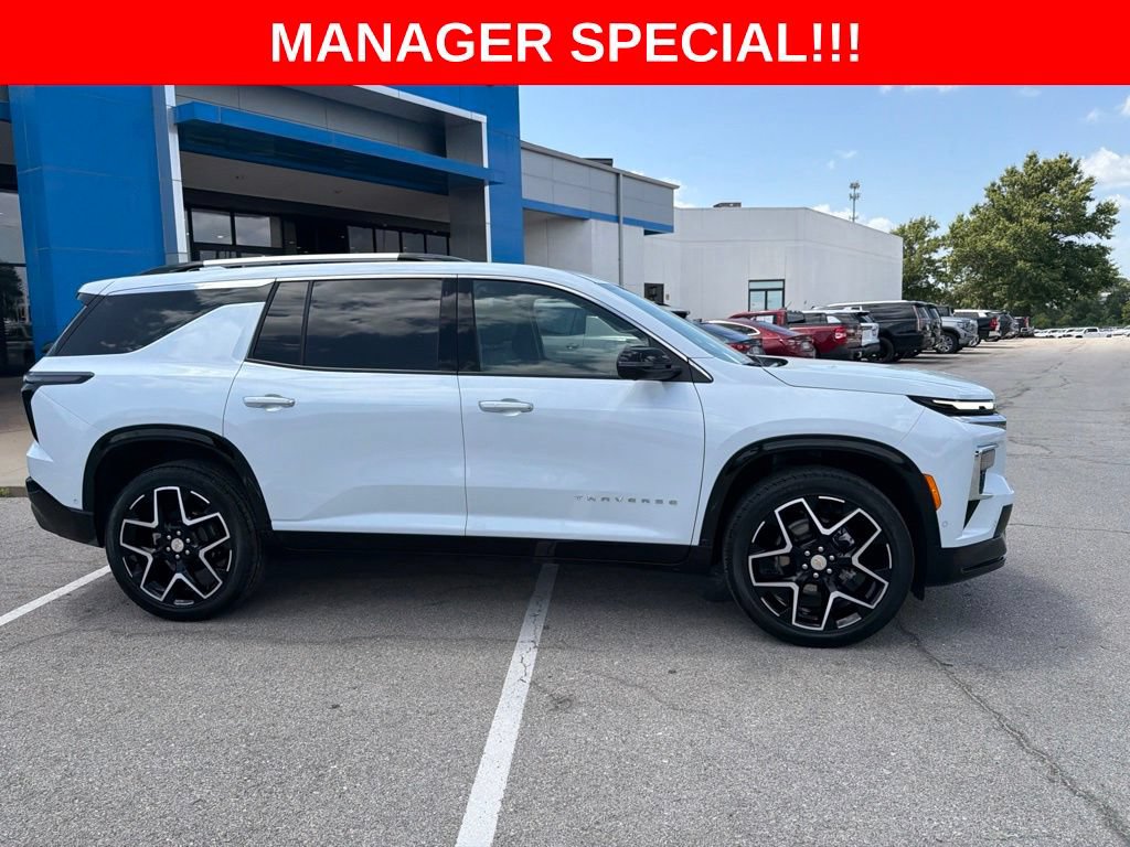 Used 2026 Chevrolet Traverse High Country AWD/4WD image 10