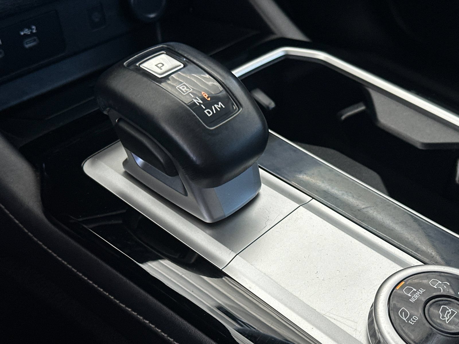 Used 2025 Mitsubishi Outlander SE FWD image 21