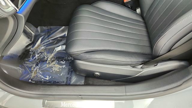 Used 2024 Mercedes-Benz E 350 4MATIC Sedan image 33