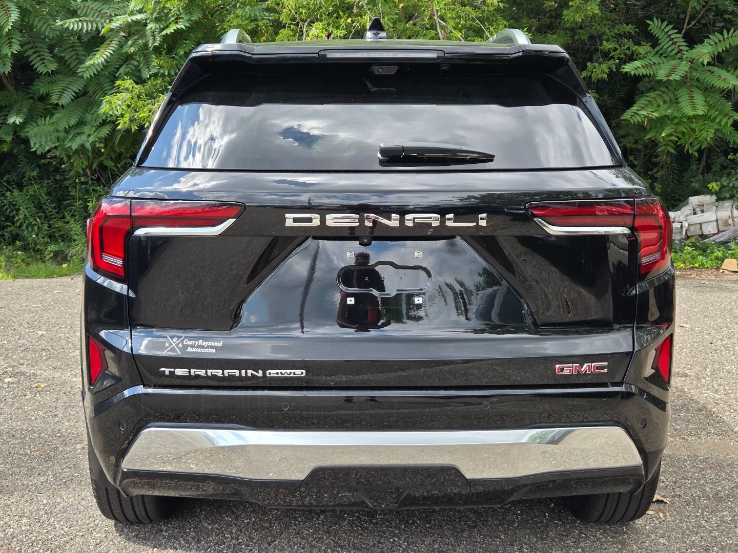 New 2026 GMC Terrain Denali AWD/4WD image 17
