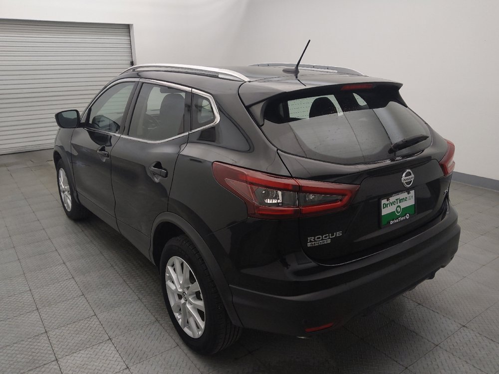 Used 2022 Nissan Rogue Sport SV FWD image 5