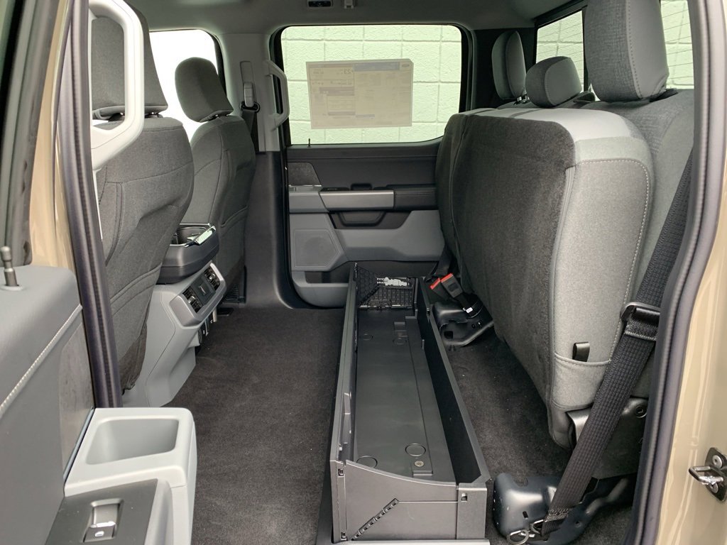 New 2025 Ford F150 XLT w/ Equipment Group 302A MID image 87