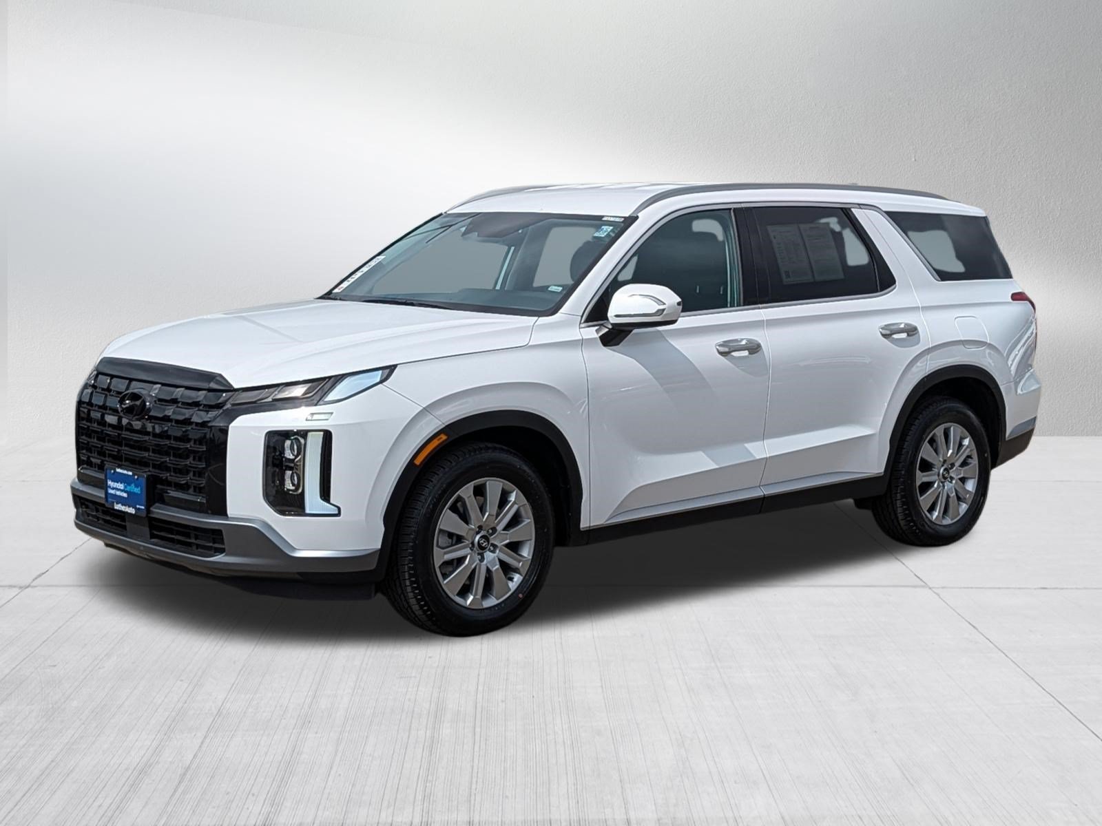 Certified 2025 Hyundai Palisade SEL AWD/4WD image 3