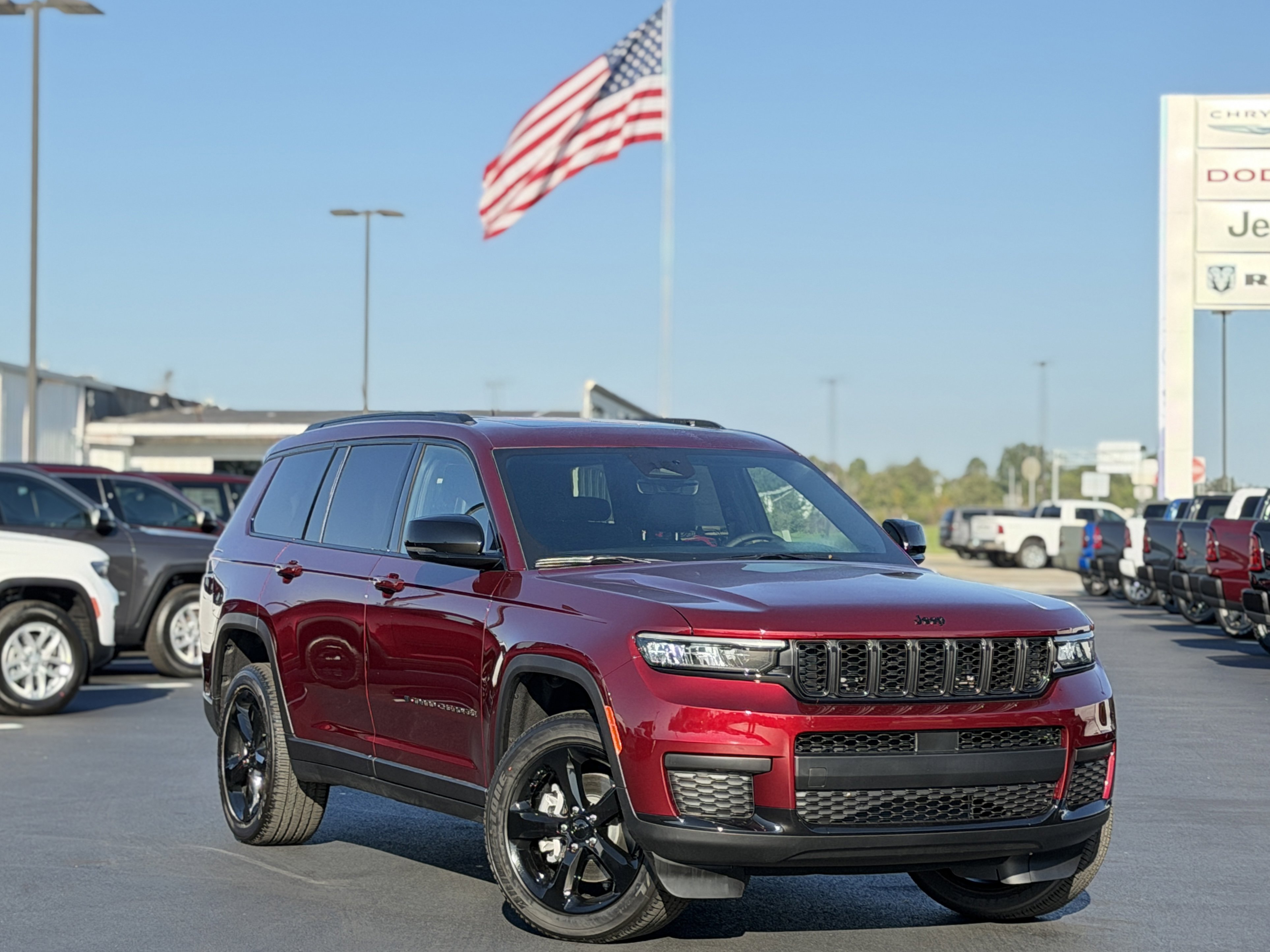 New 2025 Jeep Grand Cherokee L Altitude