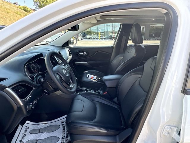 Used 2022 Jeep Cherokee Limited image 11