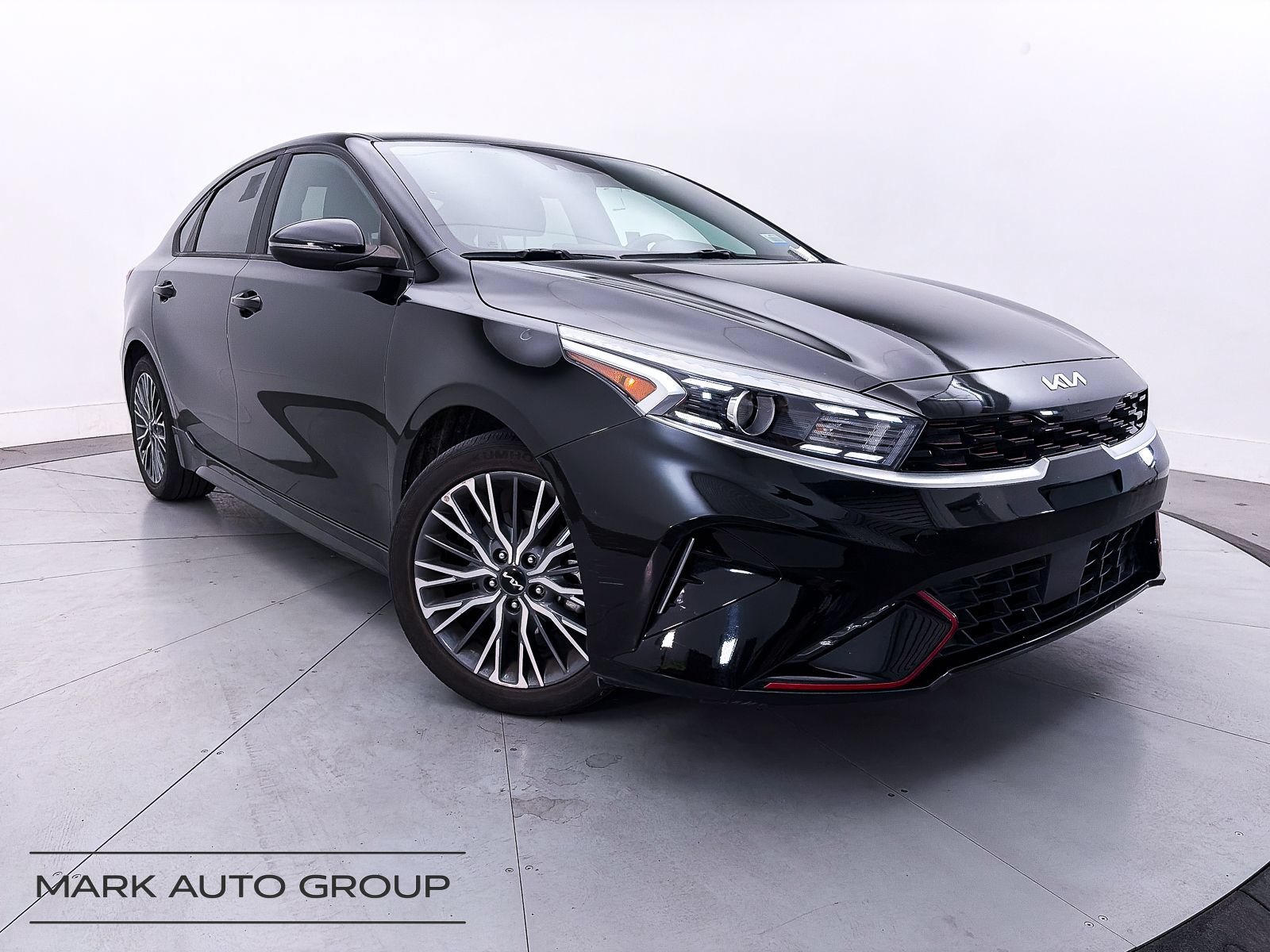 Certified 2024 Kia Forte GT-Line FWD image 1