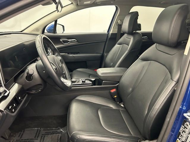 Used 2025 Kia Sportage EX w/ Premium Package image 23