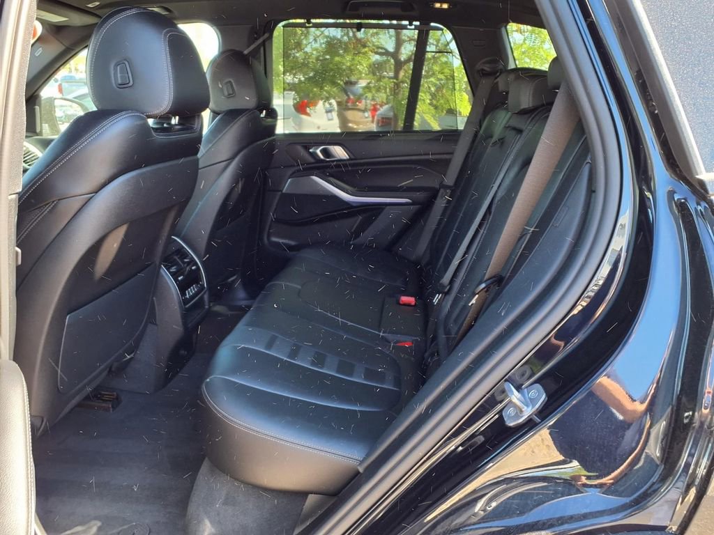 Used 2022 BMW X5 xDrive40i AWD/4WD image 14