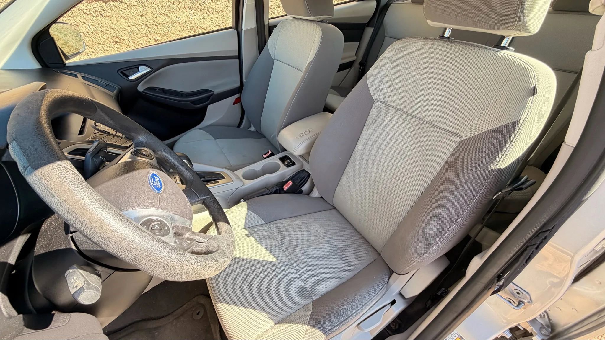 Used 2012 Ford Focus SE image 17