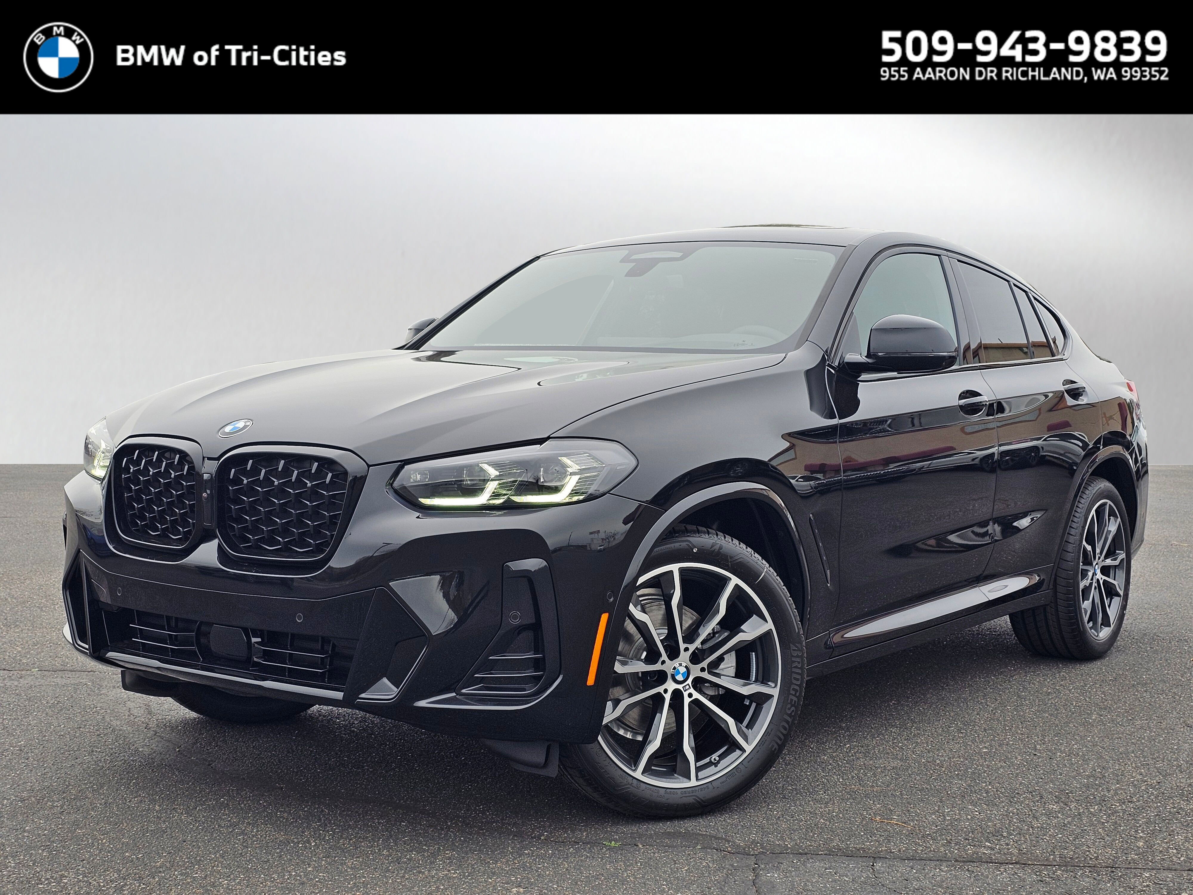 New 2025 BMW X4 xDrive30i w/ Premium Package image 1