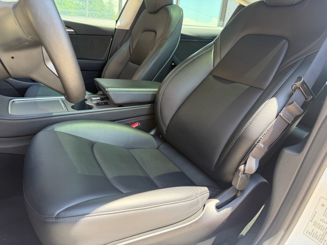 Used 2023 Tesla Model 3 Standard Range RWD image 27