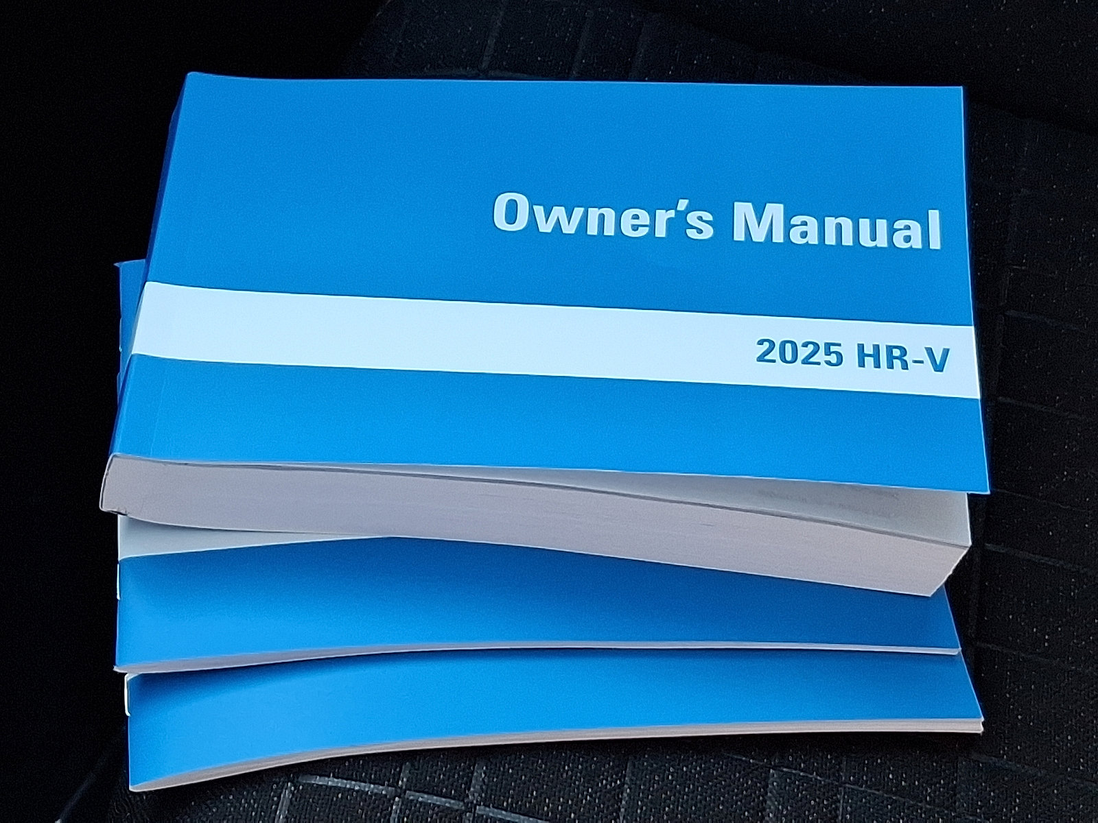 Used 2025 Honda HR-V Sport image 25