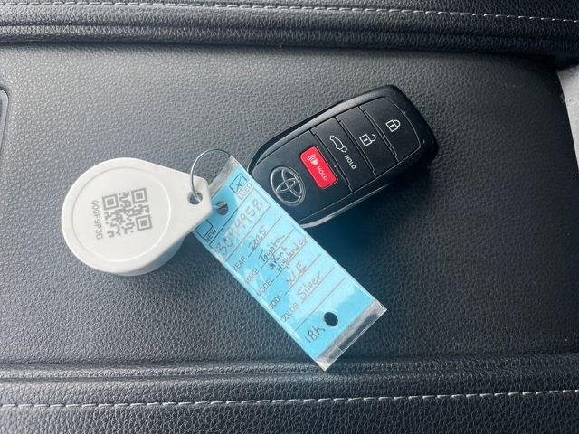 Certified 2025 Toyota Grand Highlander AWD image 26