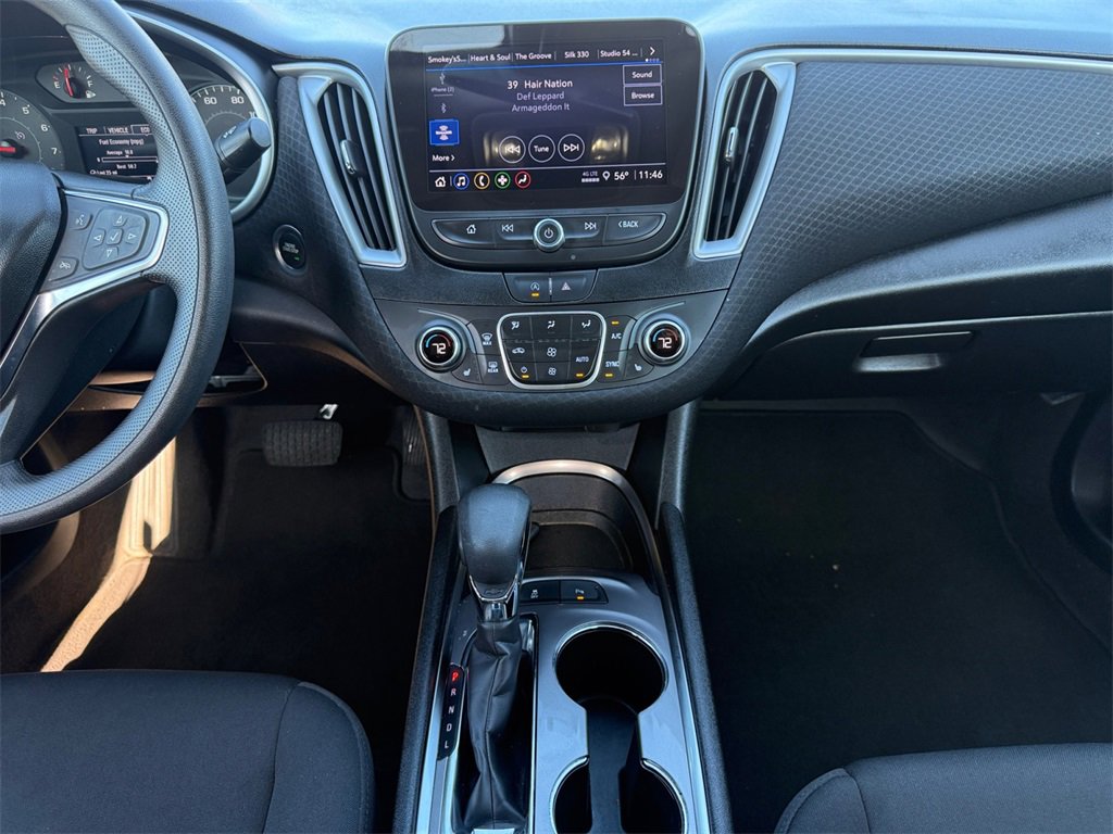 Used 2024 Chevrolet Malibu LT image 11