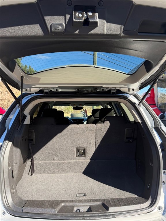 Used 2015 Chevrolet Traverse LT AWD/4WD image 8