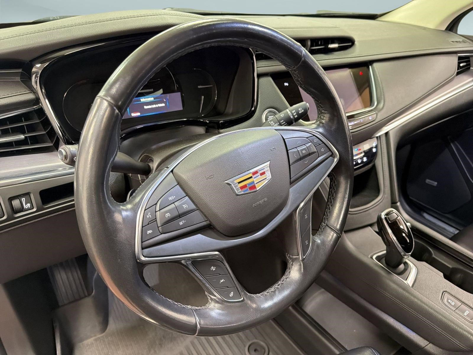 Used 2019 Cadillac XT5 Premium Luxury image 16
