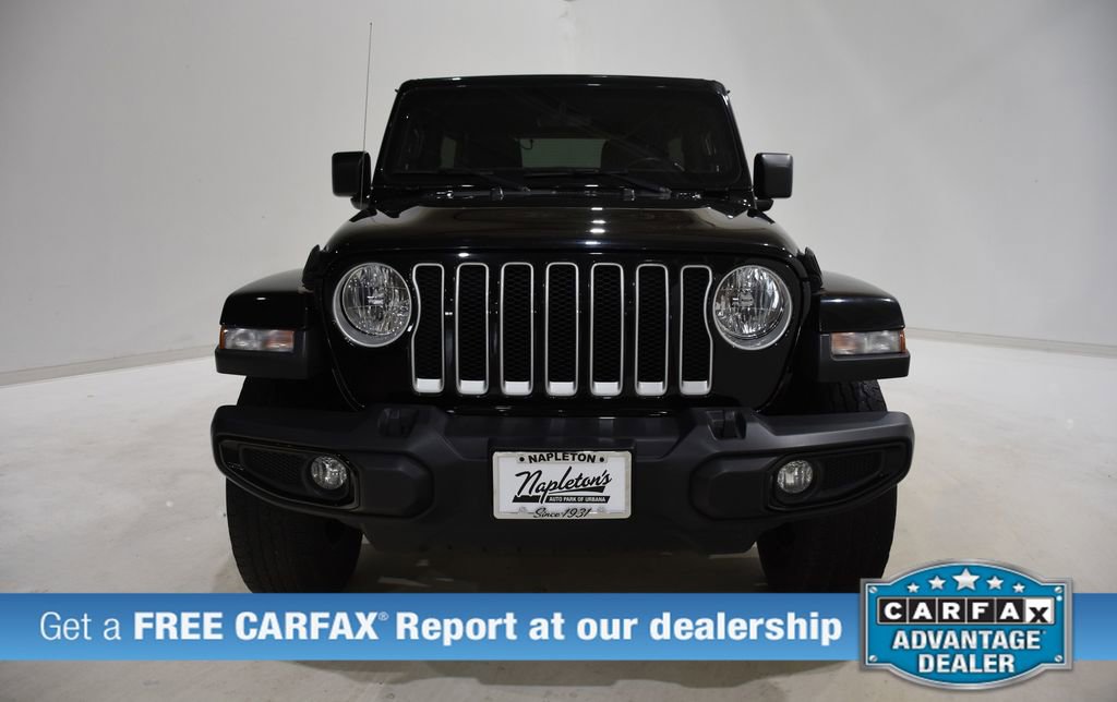 Used 2022 Jeep Wrangler Unlimited Sahara w/ Cold Weather Group image 2
