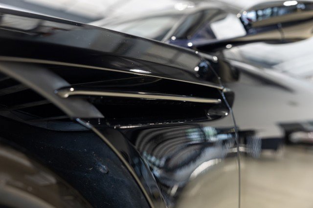 Used 2021 Aston Martin DB11 Volante image 14