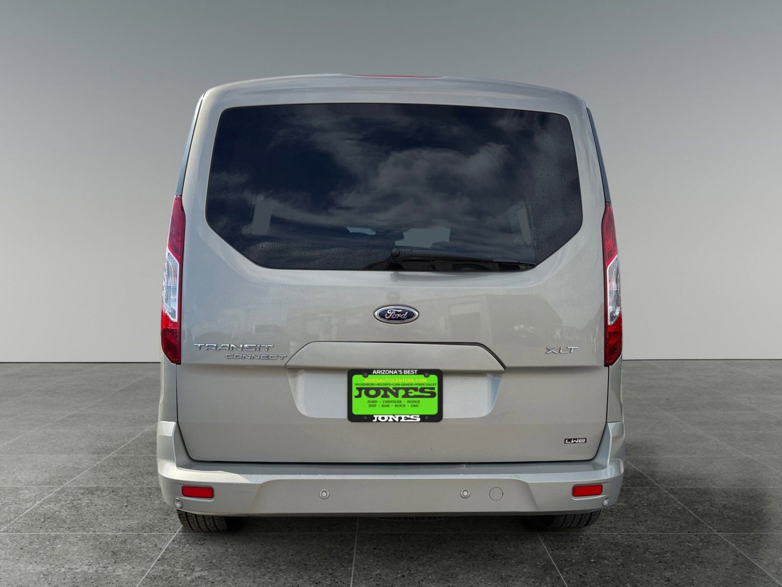 Used 2016 Ford Transit Connect XLT FWD image 5