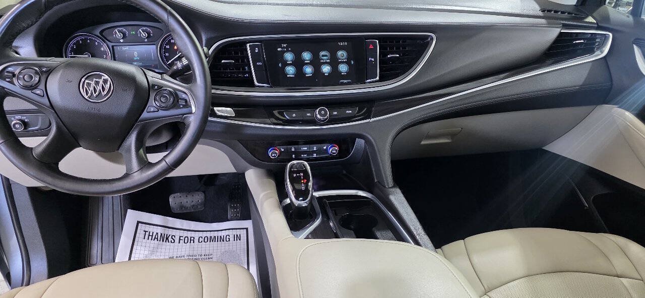 Used 2019 Buick Enclave Essence AWD/4WD image 13
