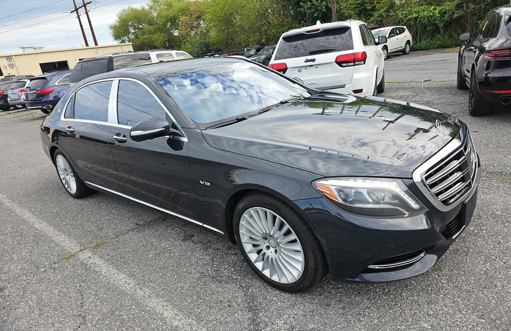 Used 2016 Mercedes-Benz Maybach S 600 image 2
