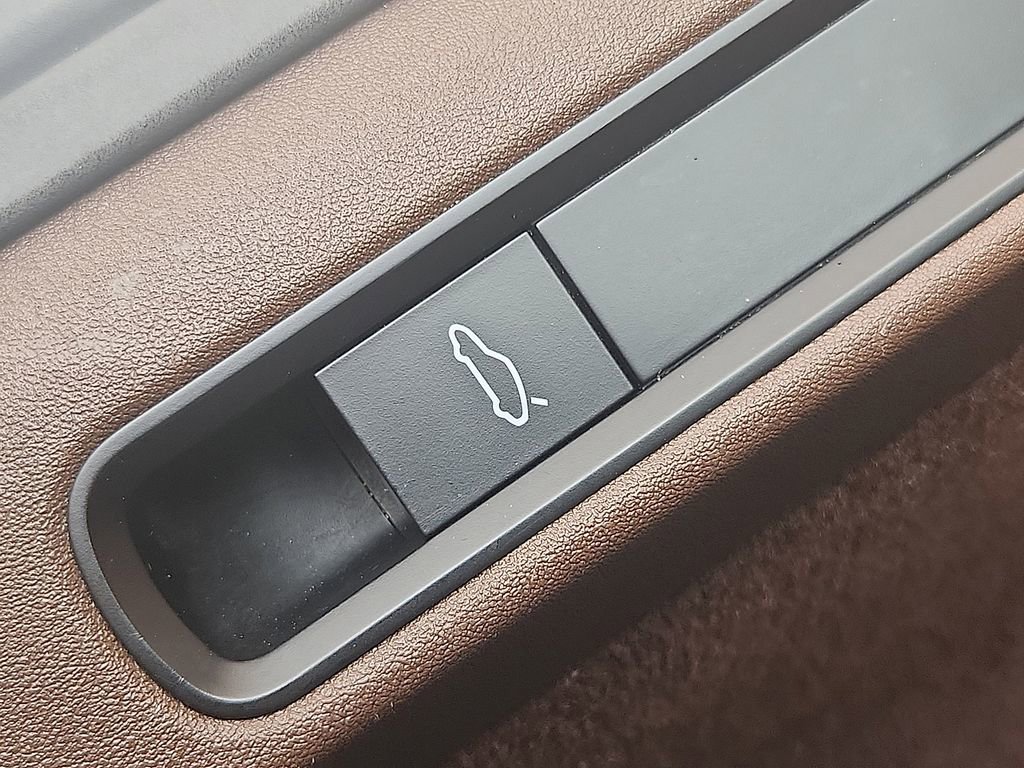 Certified 2020 Porsche 911 Carrera image 22