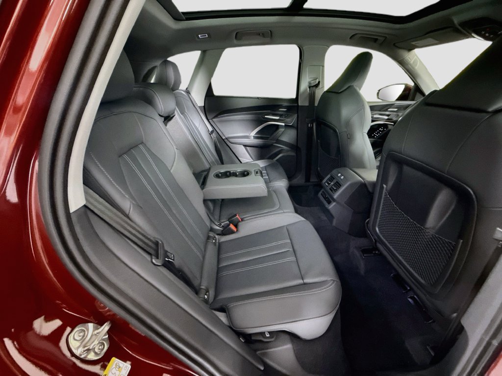 New 2026 Audi Q5 Premium AWD/4WD image 23