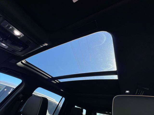 New 2026 Chevrolet Suburban Premier w/ Sun And Tow Package image 17