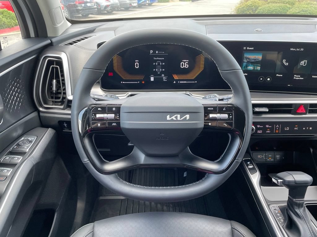 New 2026 Kia Sorento S FWD image 14
