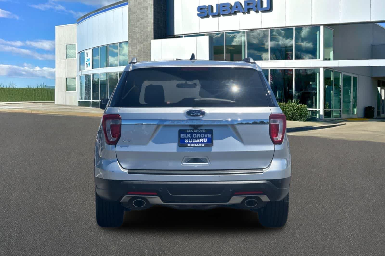 Used 2018 Ford Explorer XLT FWD image 7