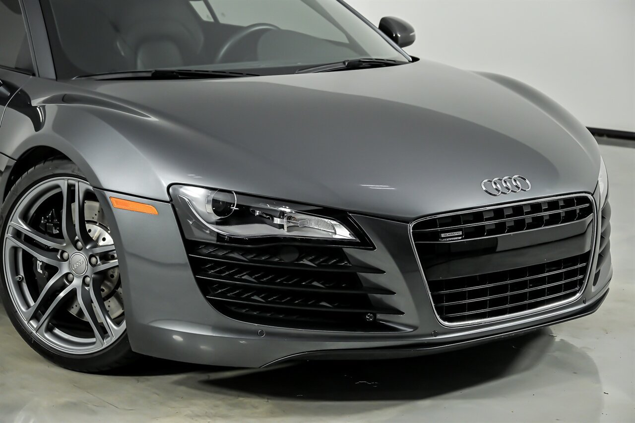 Used 2011 Audi R8 V8 AWD/4WD image 2