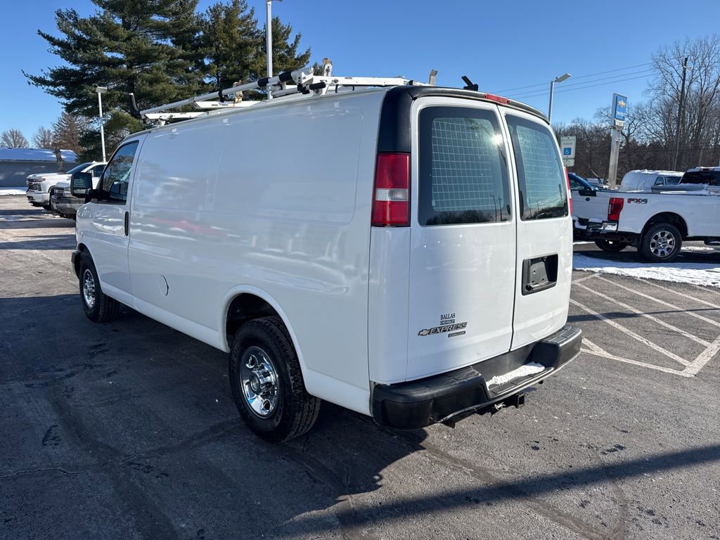 Certified 2015 Chevrolet Express 2500 image 25
