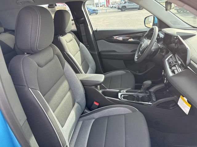 New 2026 Chevrolet TrailBlazer LT FWD image 17