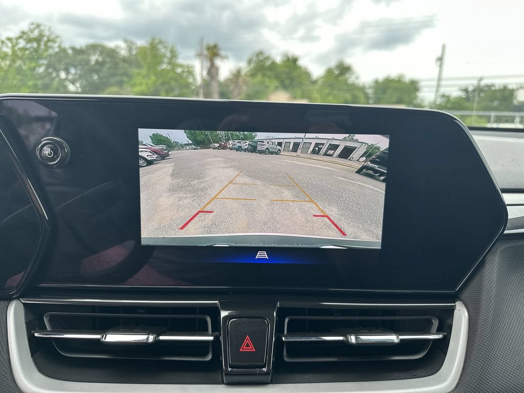 Used 2026 Chevrolet TrailBlazer LT w/ LT Cold Weather Package FWD image 26