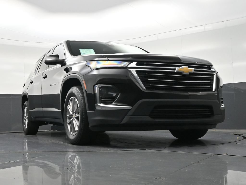 Used 2022 Chevrolet Traverse LT FWD image 30