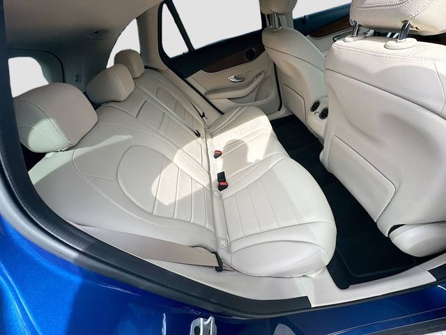 Used 2022 Mercedes-Benz GLC 300 GLC 300 image 29