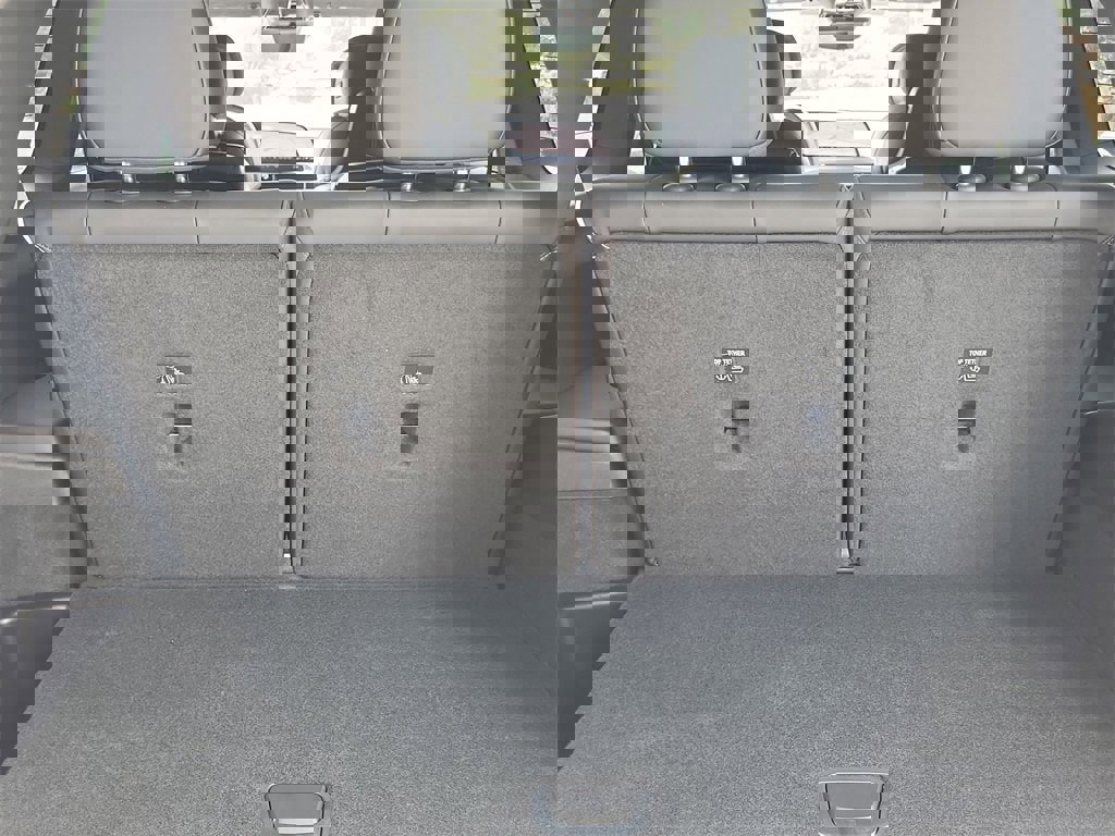 New 2026 Cadillac Vistiq Platinum image 25